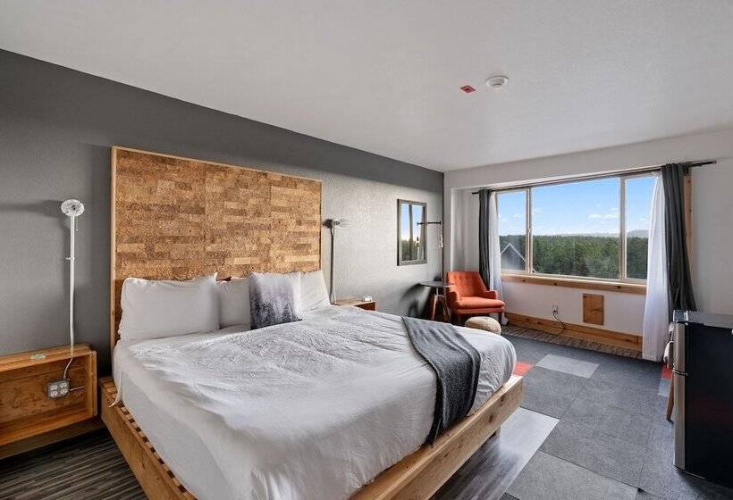 חדר סטנדרט עם מיטת קינג, Adrift