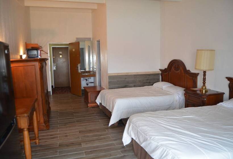 اتاق استاندارد, Bravo Inn Greensboro