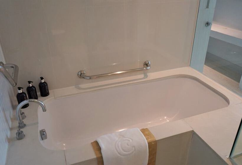 סוויטה דלוקס, Centara Watergate Pavilion Hotel Bangkok