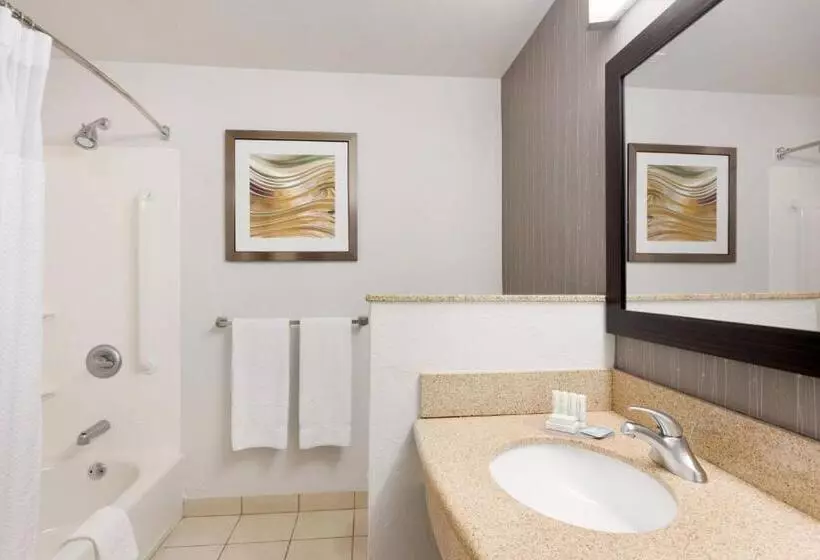 身障者適用スタンダードルーム, Courtyard By Marriott Oklahoma City North/quail Springs
