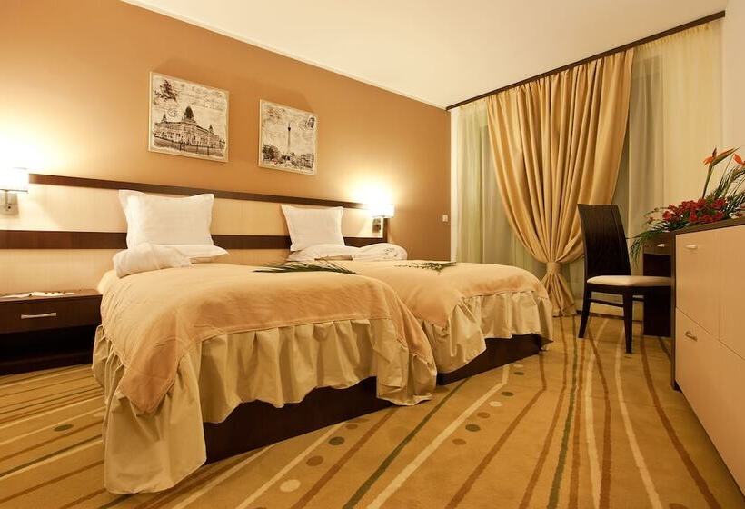 Номер Стандарт, Earth & People Hotel & Spa   Free Parking