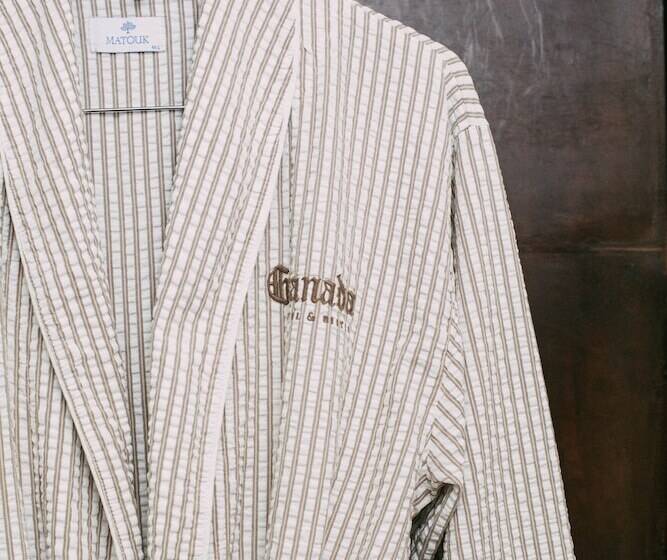 חדר קלאסי, Granada Hotel & Bistro