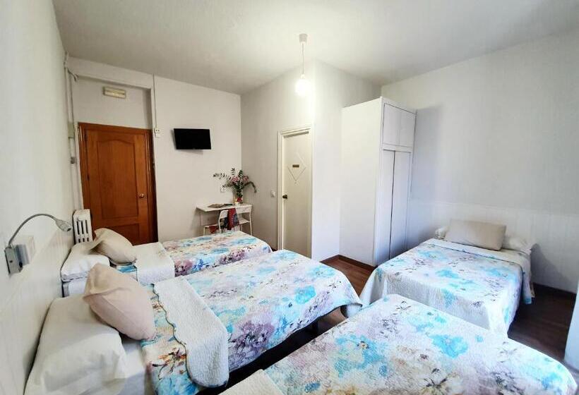 اتاق استاندارد چهار تخته, Hostal Alicante