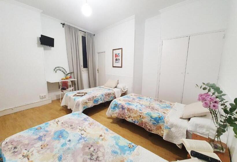 اتاق استاندارد سه نفره, Hostal Alicante