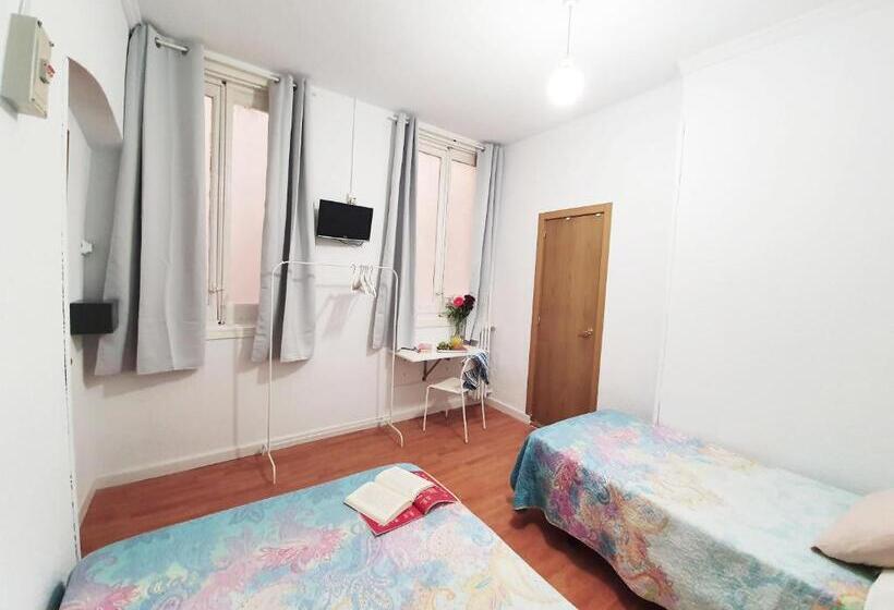 اتاق استاندارد, Hostal Alicante