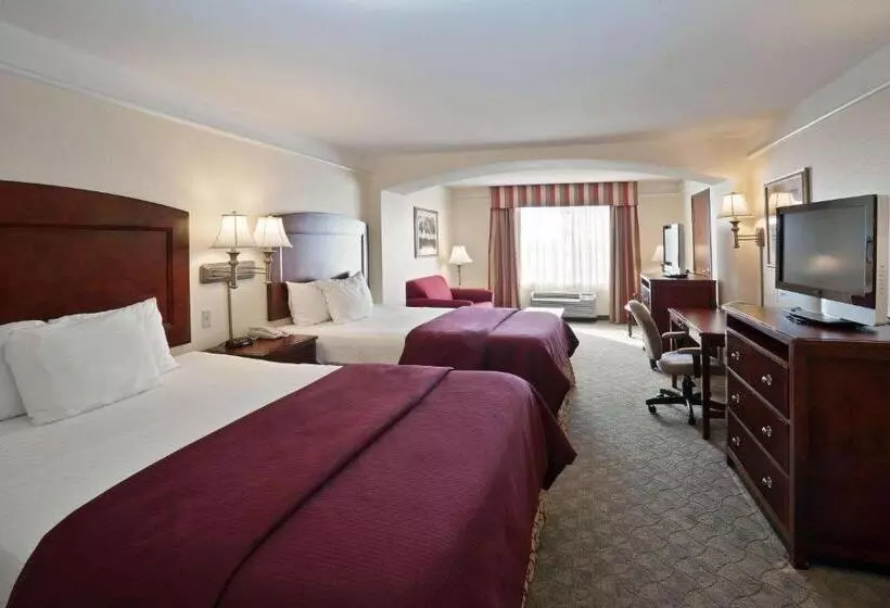 身障者適用クイーンサイズベッドルーム, La Quinta By Wyndham Dodge City