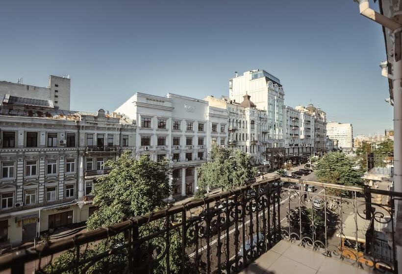 اتاق استاندارد, Royal Grand