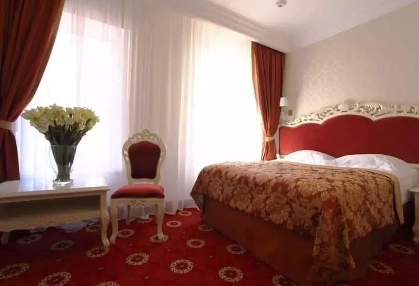 Standard-huone, Royal Grand