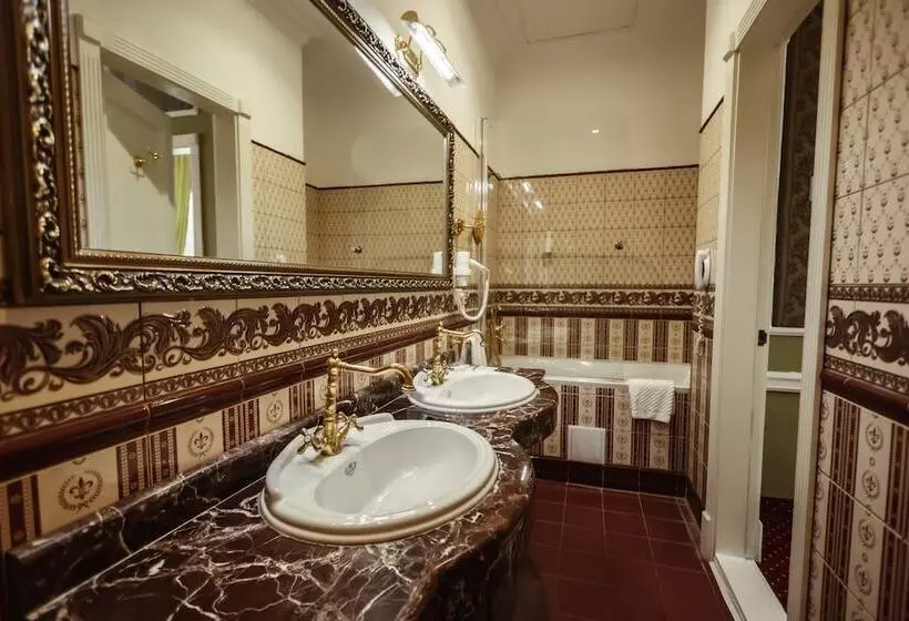 Sviitti, Royal Grand