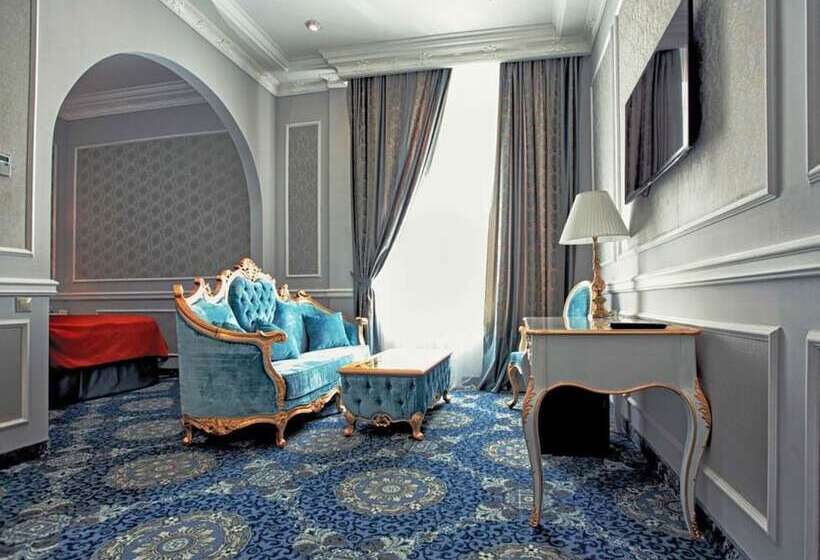 سوییت, Royal Grand