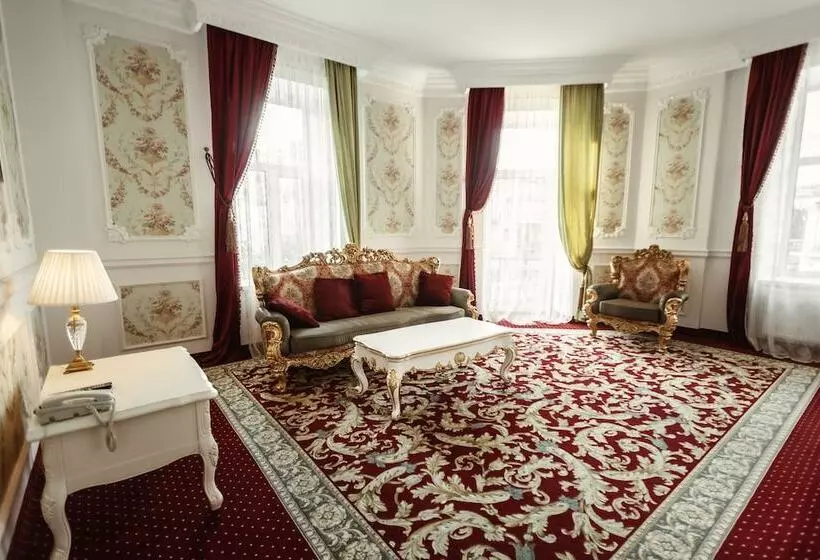 Sviitti, Royal Grand