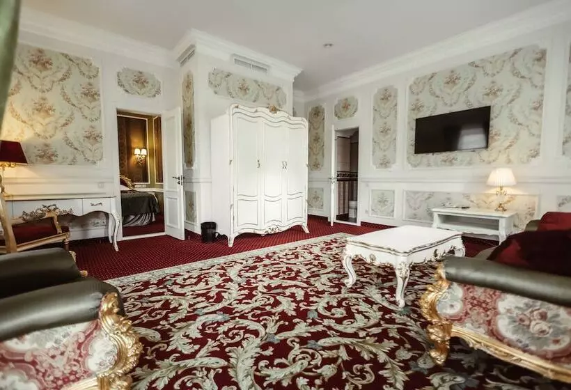 Sviitti, Royal Grand