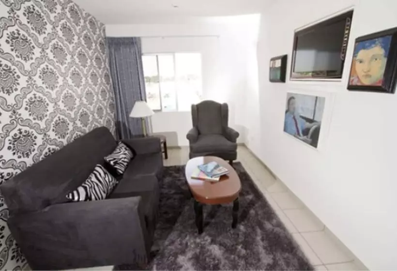 اتاق اجرایی, Terranova Suites