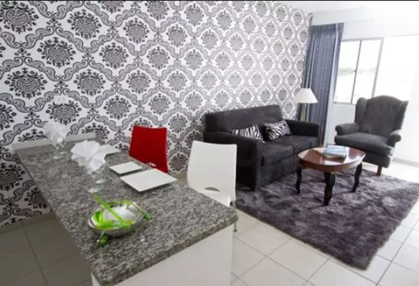 اتاق اجرایی, Terranova Suites