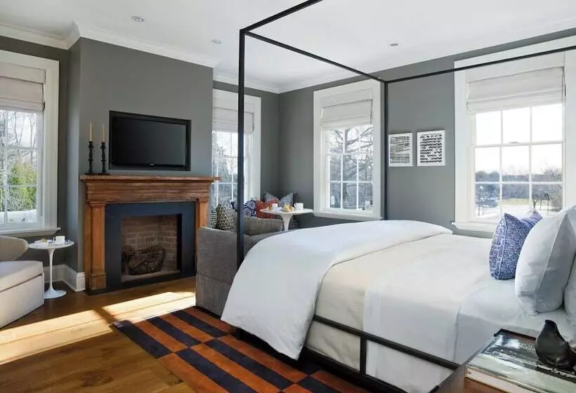 １ベッドルームハウス, Topping Rose House