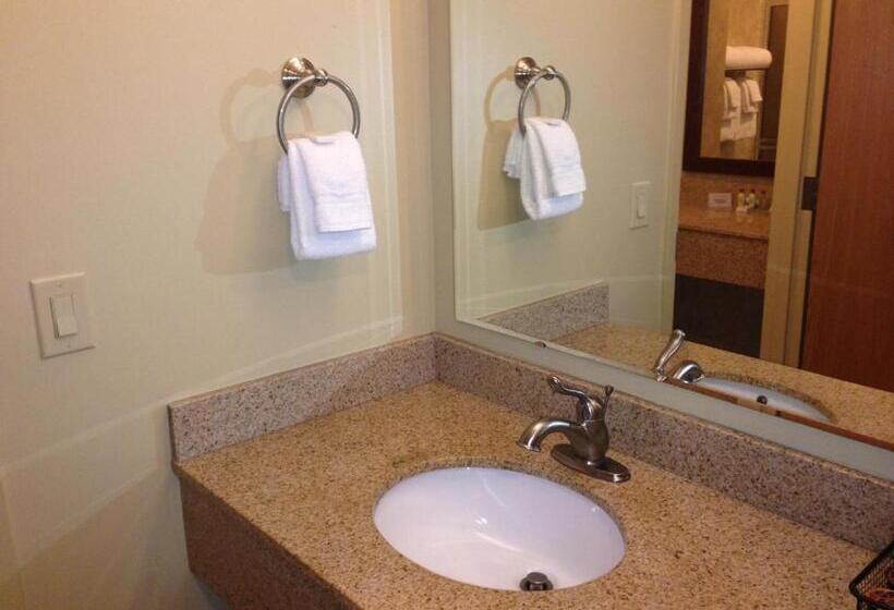 جناح ديلوكس, Little Creek Casino Resort