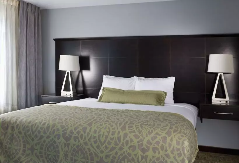 ２ベッドスイートルーム, Staybridge Suites Montgomeryville, An Ihg