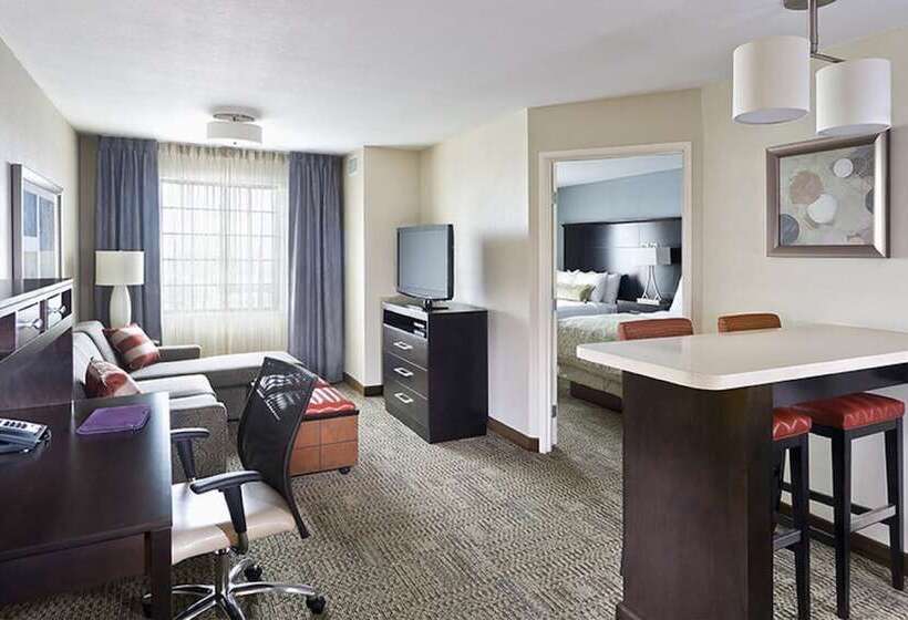 جناح غرفتين نوم, Staybridge Suites Montgomeryville, An Ihg