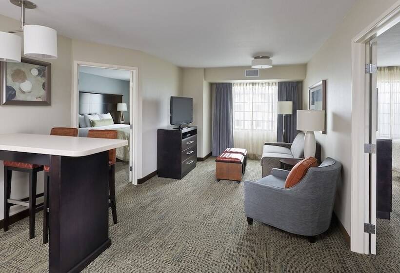 جناح غرفتين نوم, Staybridge Suites Montgomeryville, An Ihg