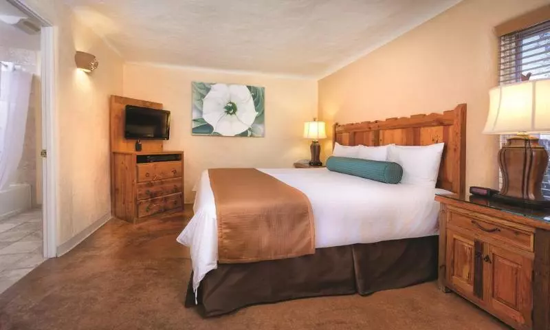 استودیوی استاندارد, Worldmark Santa Fe