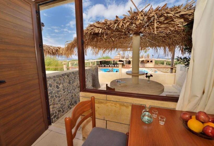 标准工作室, Anemomili Village