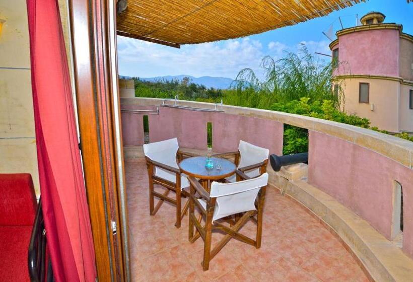 带1个卧室的公寓, Anemomili Village