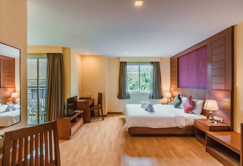 이그제큐티브 스위트, Elite Suites Patong