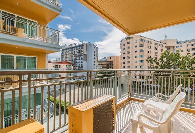 패밀리 스위트, Elite Suites Patong