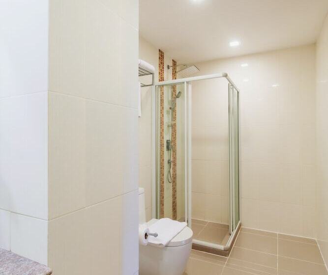 2 Bedroom Suite City View, Elite Suites Patong