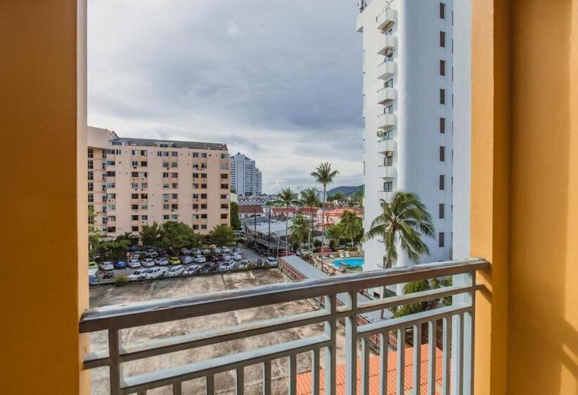 디럭스 스위트, Elite Suites Patong