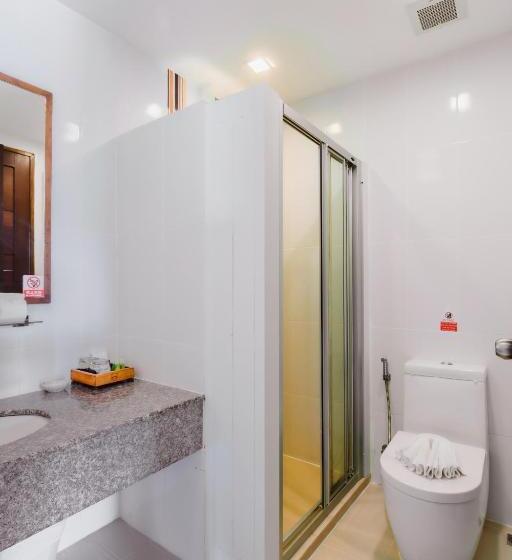 2 Bedroom Suite Pool View, Elite Suites Patong