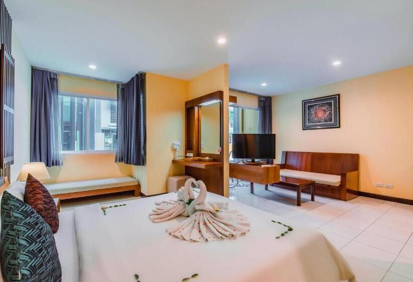 클래식 스위트, Elite Suites Patong