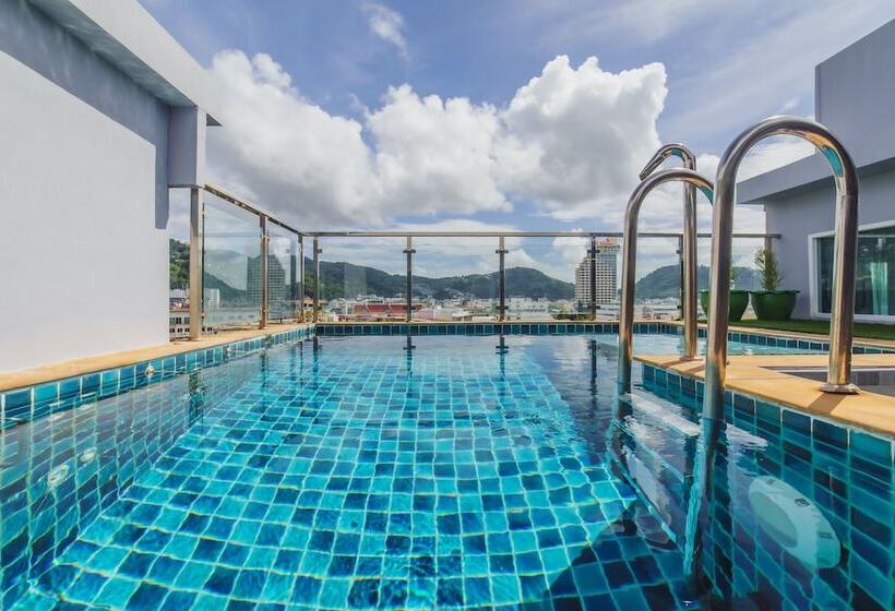 펜트하우스 스위트, Elite Suites Patong