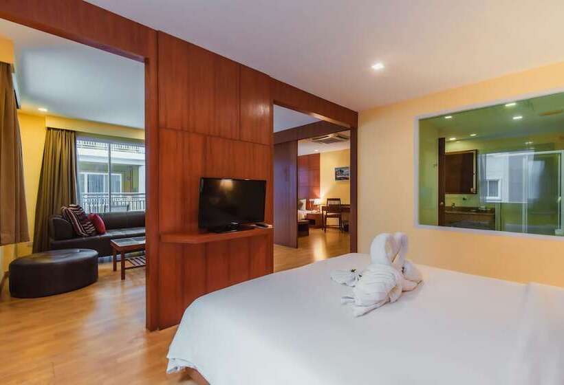 패밀리 스위트, Elite Suites Patong