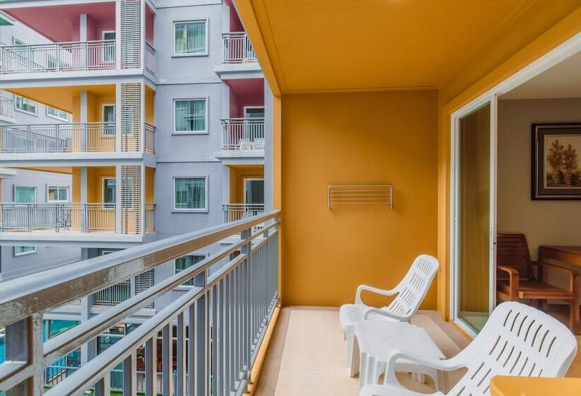 이그제큐티브 스위트, Elite Suites Patong