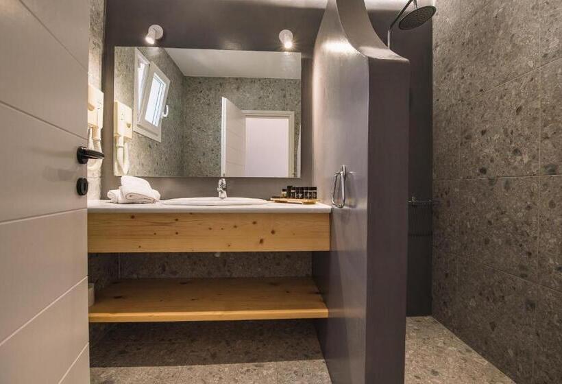 ジュニアスイート, Blue Bay Resort Village