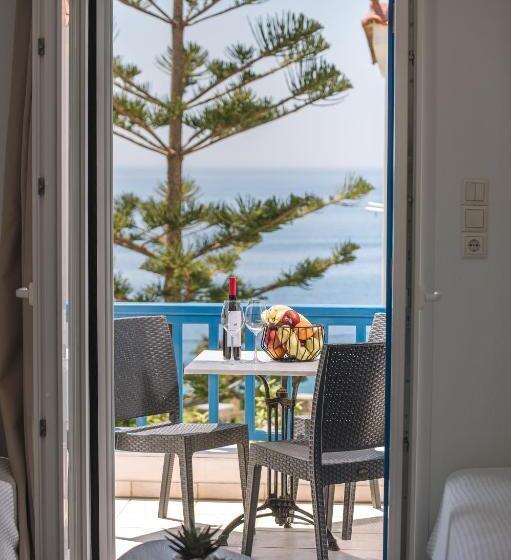 ジュニアスイート, Blue Bay Resort Village