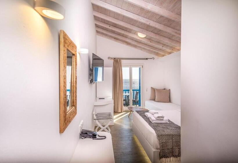 ジュニアスイート, Blue Bay Resort Village