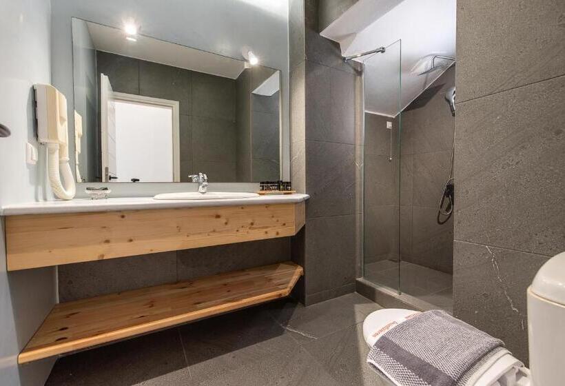 庭の見えるジュニアスイート, Blue Bay Resort Village