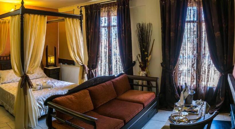 سوییت لوکس, Epavlis Boutique Galaxidi