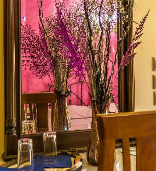 اتاق استاندارد با بالکن, Epavlis Boutique Galaxidi