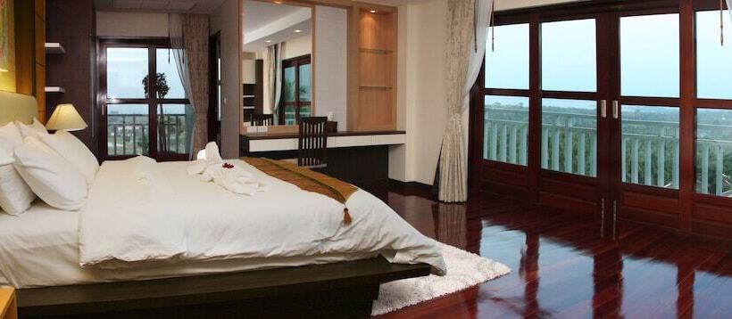 غرفة سوبيريور مطلّة علي البحر, Grand Hill Residence