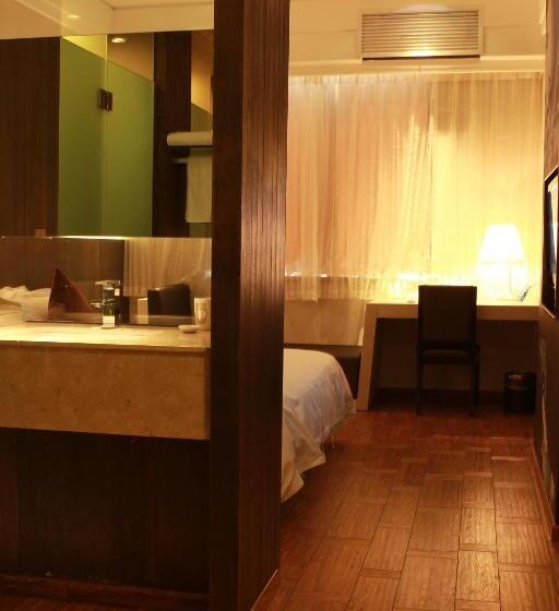 スタンダードシングルルーム, Hansen