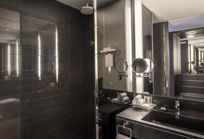 Standard Room City View