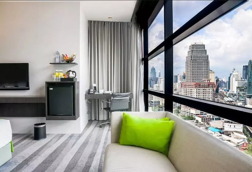 シティビューのダブルベッドスタンダードルーム, Holiday Inn Bangkok Sukhumvit, An Ihg