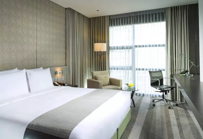 プレミアムルーム, Holiday Inn Bangkok Sukhumvit, An Ihg