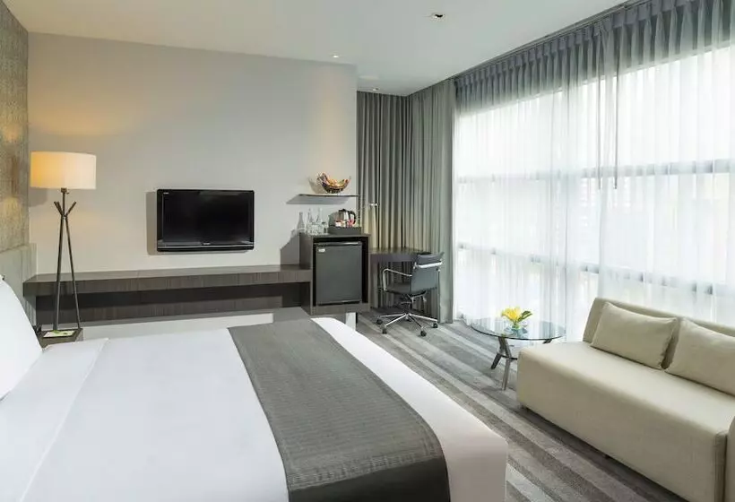 プレミアムルーム, Holiday Inn Bangkok Sukhumvit, An Ihg