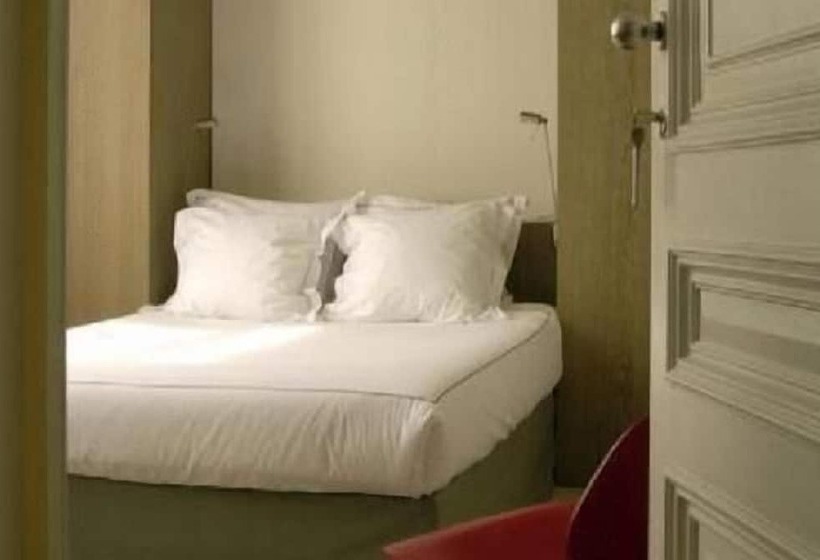 غرفة قياسية, Julien