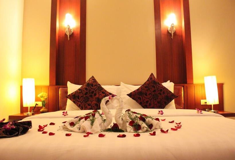 غرفة سوبيريور, Patong Hemingway S