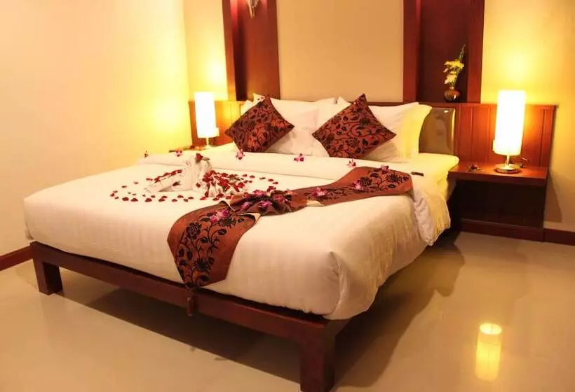 スーペリアールーム, Patong Hemingway S
